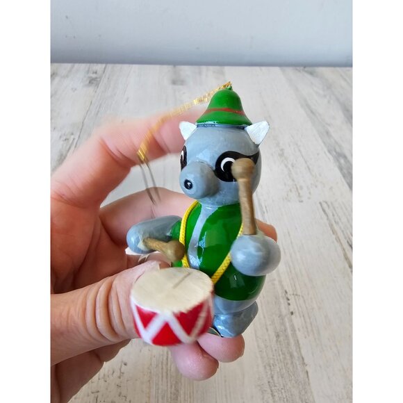 Vintage dakin wooden raccoon band drums ornament Xmas tree - Picture 2 of 8